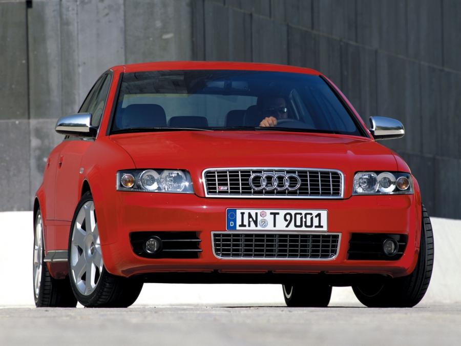  Audi S4 Sedan (B6, 8E) 2003 года  (фото 7 из 18)
